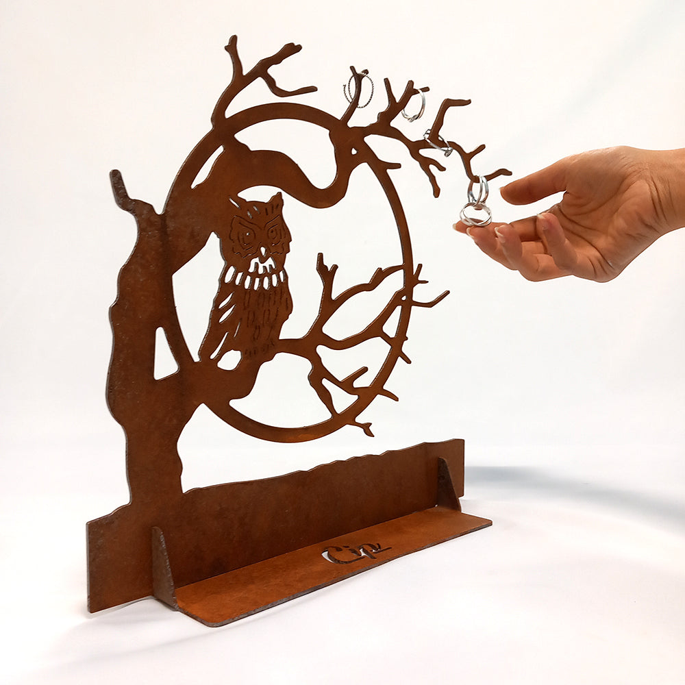 Gufo su albero